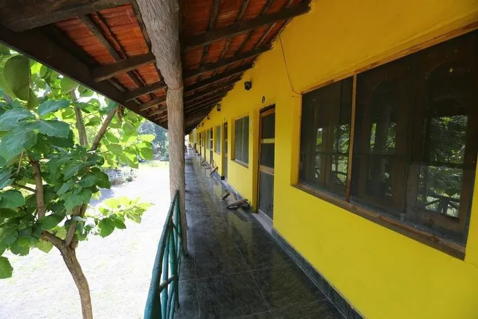 Bandhavgarh365 Hotel - Image 1