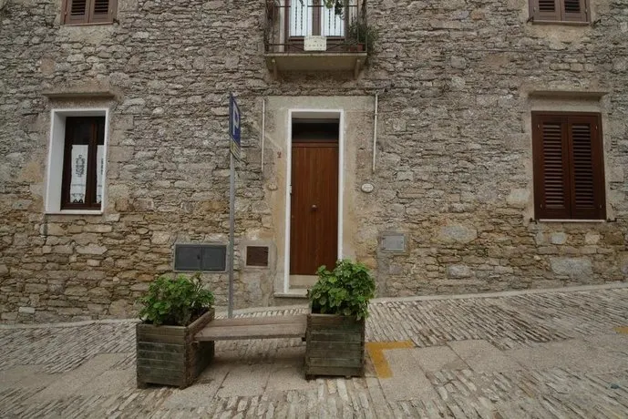 La Porta Del Balio - Image 1