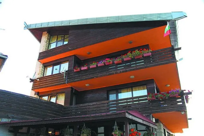 Daskalov Guest House - Image 1