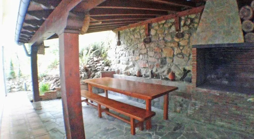 Casa Rural en Pechón, vistas panorámicas al mar, BBQ, parking privado y playas cercanas - Image 1