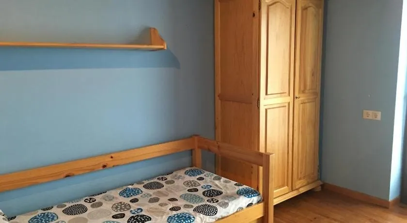 ELEGANTE CASA EN LA CERDANA - Image 1
