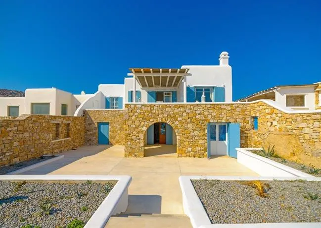 Kanalia Mykonos - Image 1