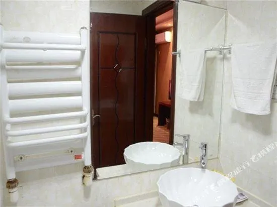 Dalateqi Tengfei Business Hotel - Image 1