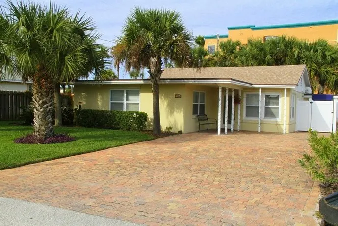 Rileys Place - Image 1