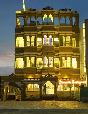 Hotel Kingfisher - Image 1