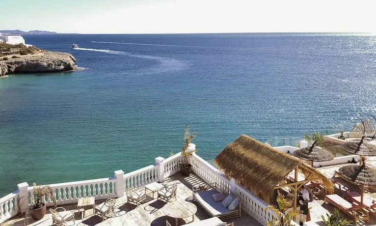 Hotel Valparaiso by Petit Palace - Image 1