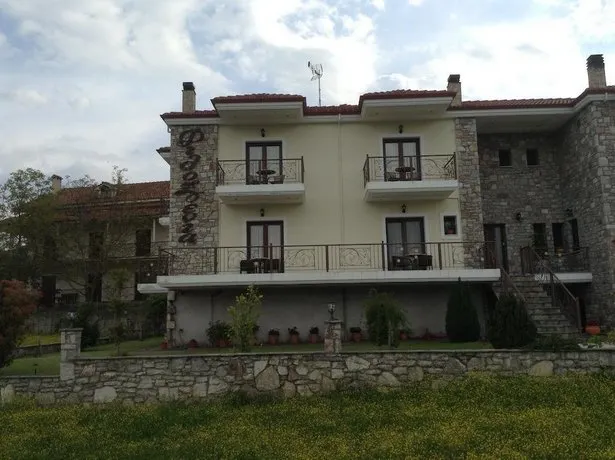 Filoxenia Hotel - Image 1