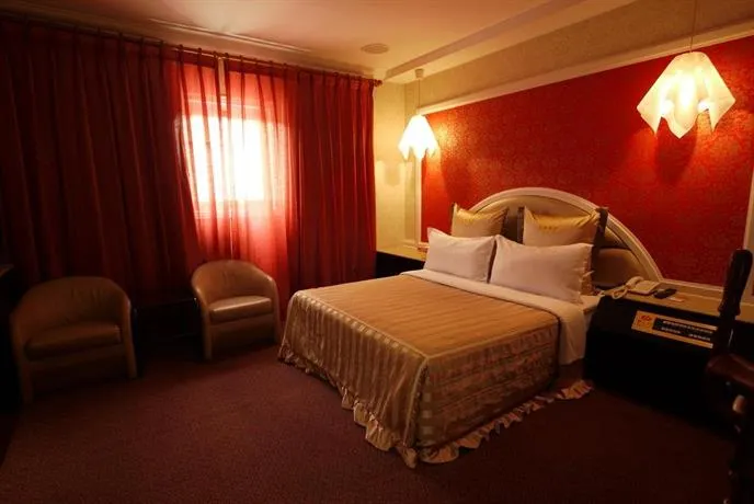 Empire Hotel New Taipei City - Image 1