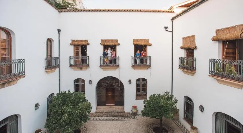 Las Casas de Dona Concha Mezquita - Image 1