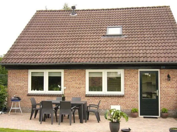 Gastenhuys - Image 1