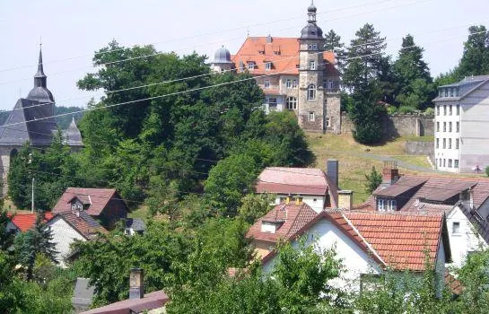 Kastanienhof, Der - Image 1