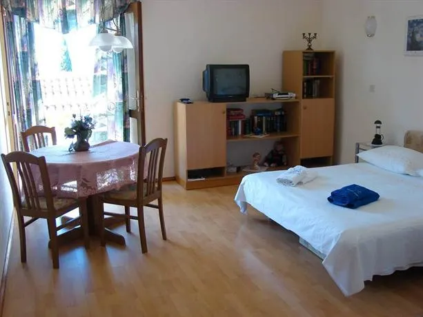 SD House - Image 1