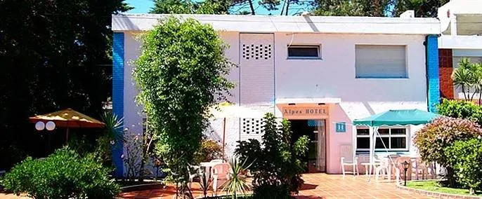 Alpes Hotel - Image 1