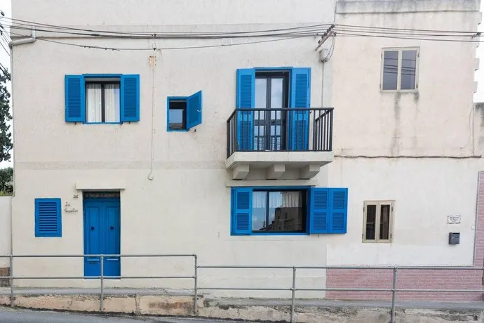 La Cassetta - Image 1