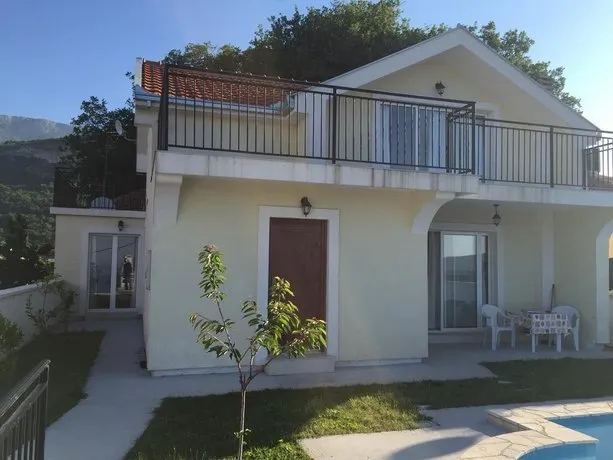 Villa Aleksandar Vista - Image 1