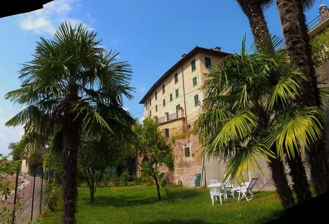 La Delina - Image 1