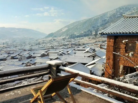 Up Air Guest house - Image 1