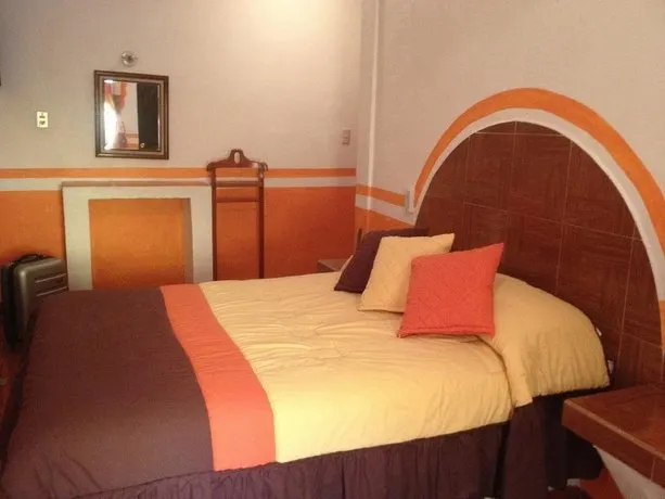 Hotel Histórico Posada los Ángeles - Image 1