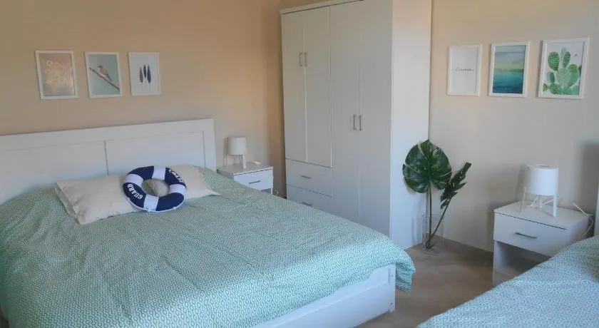 Arapakis apartment 2 - Image 1