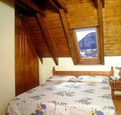 Aparthotel Es de Don Joan - Image 1
