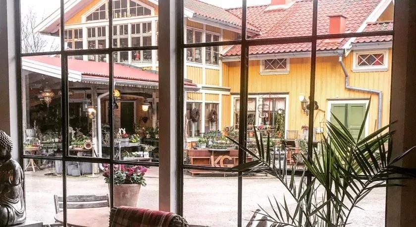 Kärrstegens Gård - Image 1