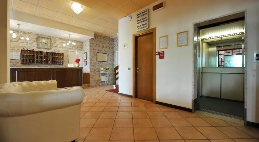 Hotel Torricella - Image 1