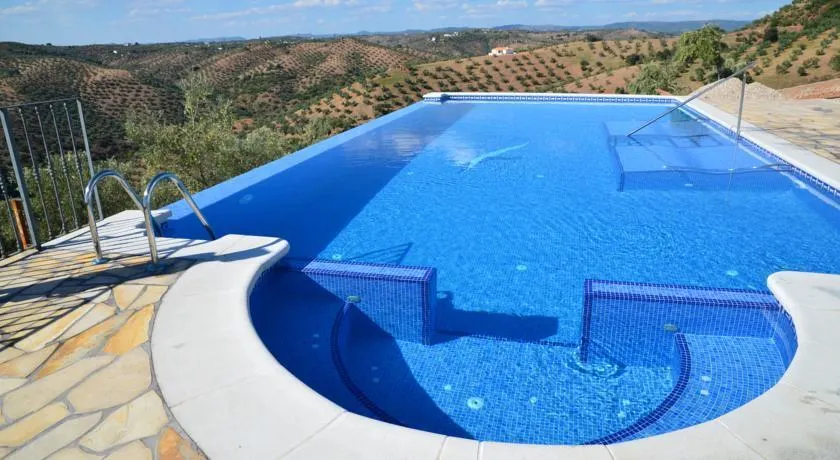 Olivetum Colina Casa Rural - Image 1