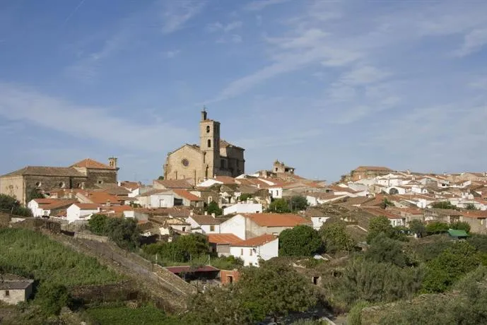 Apartamentos rurales Arco de Trajano - Image 1