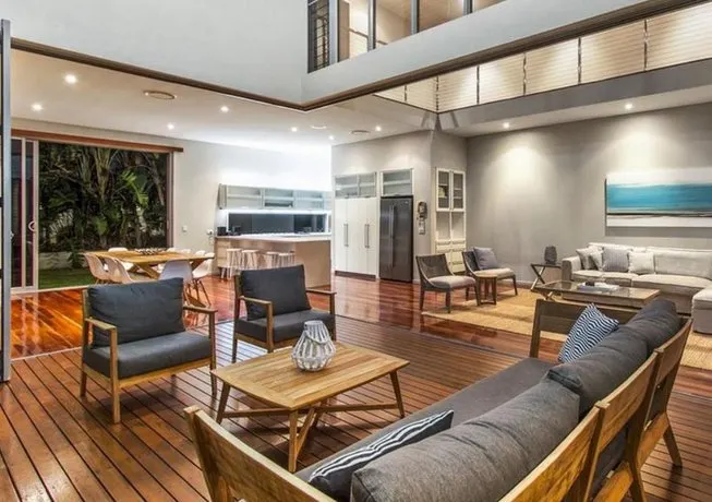Angourie Beach House - Image 1