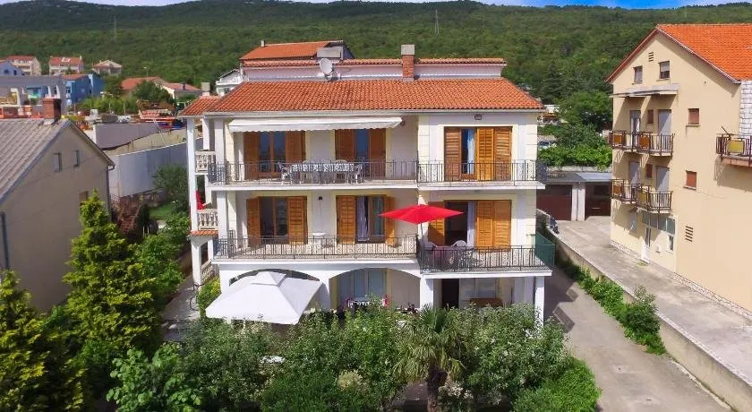 Apartments Dijana - Image 1