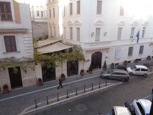 V Rome Suite - Image 1