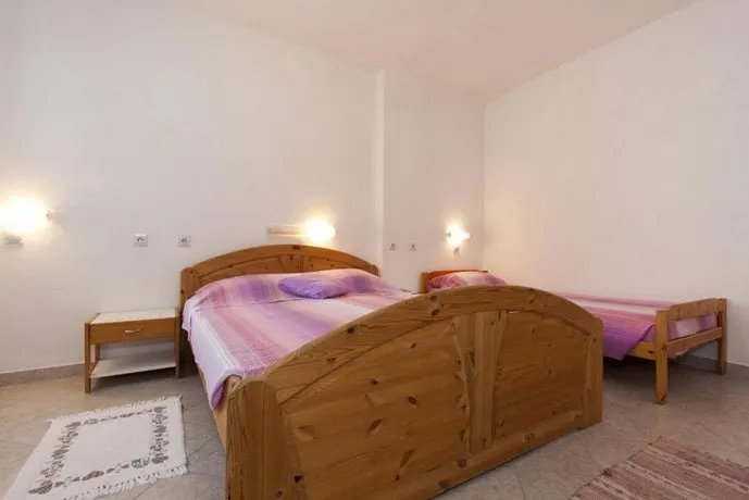 Apartments Visnja - Image 1