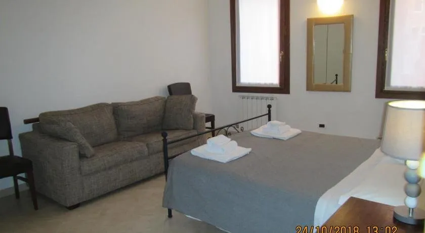 Casa Del Volto - Image 1
