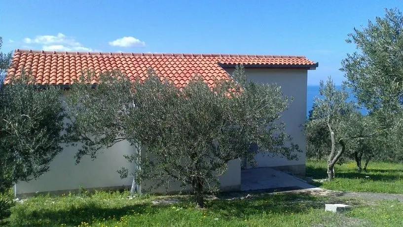 Holiday Home Oliveta - Image 1