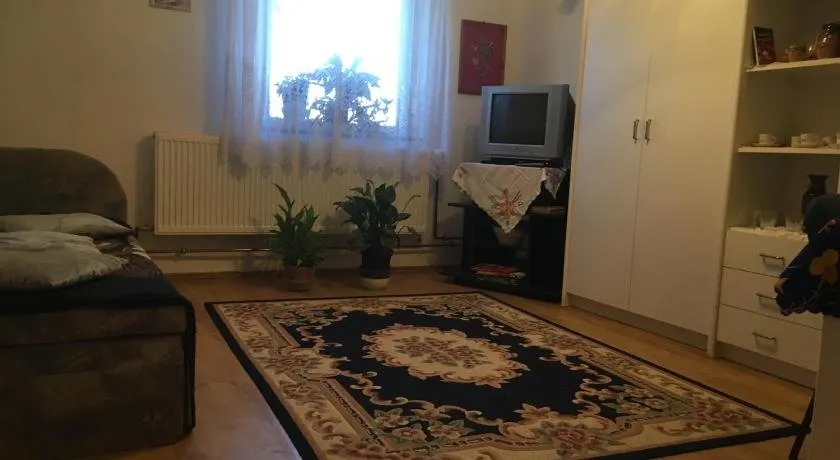 Lady Margit's Room - Image 1