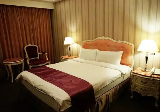 Ever Spring Hotel - Image 1