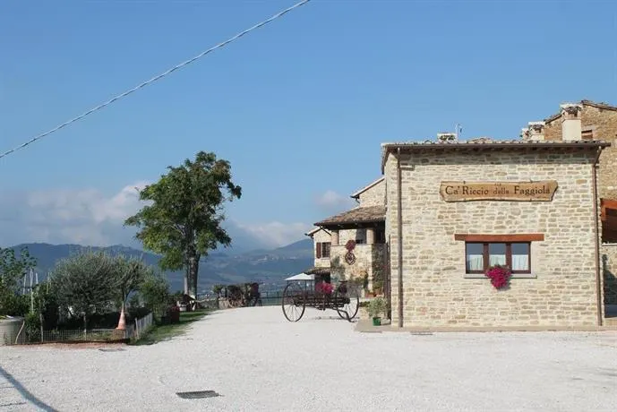 Bed & Breakfast Cà Riccio della Faggiola - Image 1