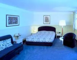 Blue Key - Image 1