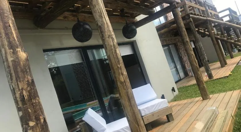 Las Estenas Casas Del Mar - Image 1