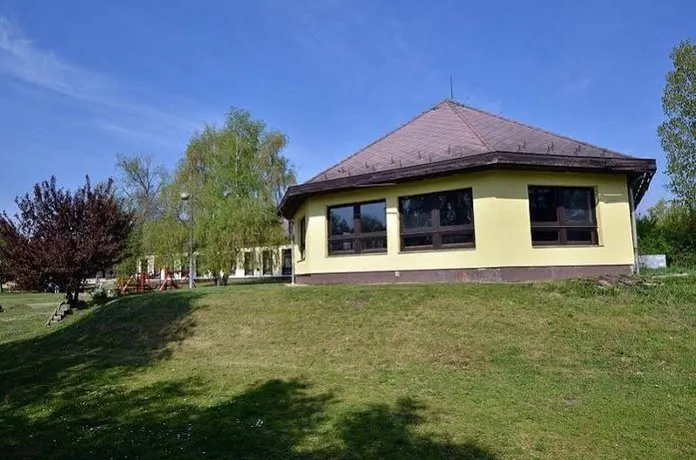 Hotel Agro - Image 1