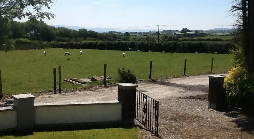 Foyleview Cottage, Moville - Image 1
