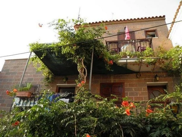 Machi's Guest House - Image 1