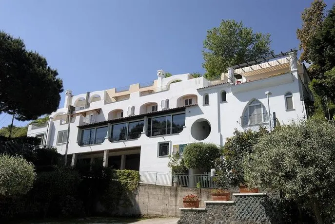 Hotel Ristorante Il Torchio - Image 1