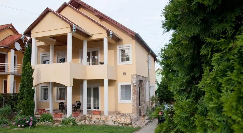 Ingrid Apartman - Image 1