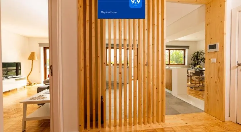 Miguitus House - Image 1