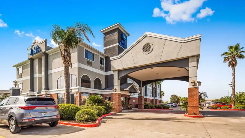 Best Western Mainland Inn & Suites - Image 1