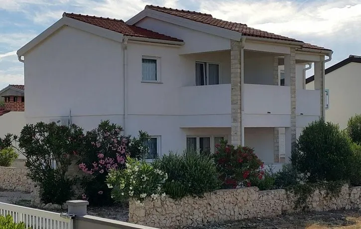 Apartments Andrea - Image 1