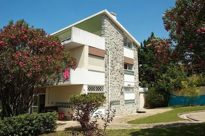Terrace Beach House - Image 1