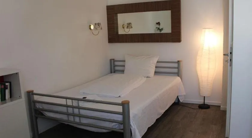 Apartment 1 in Hamburg - Image 1