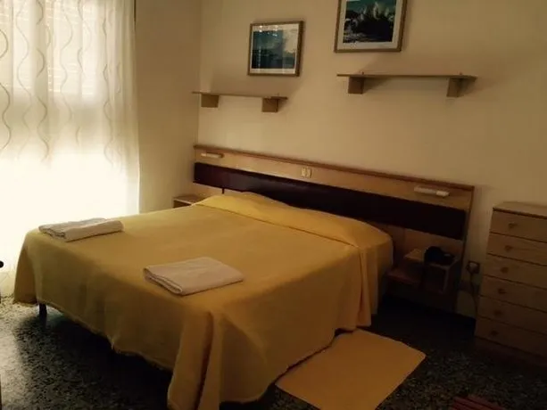 Hotel Villa Lina - Image 1